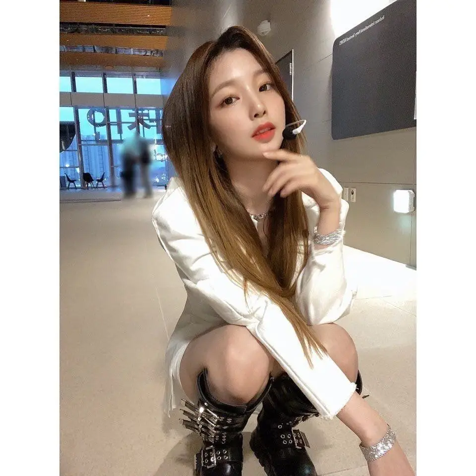 로켓펀치 연희 인스타