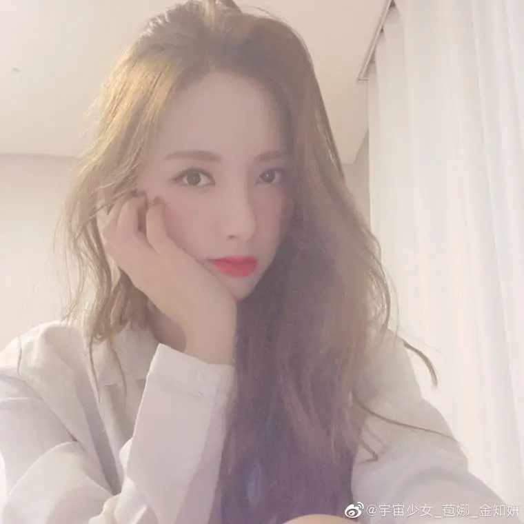 셀카 보나 #우주소녀