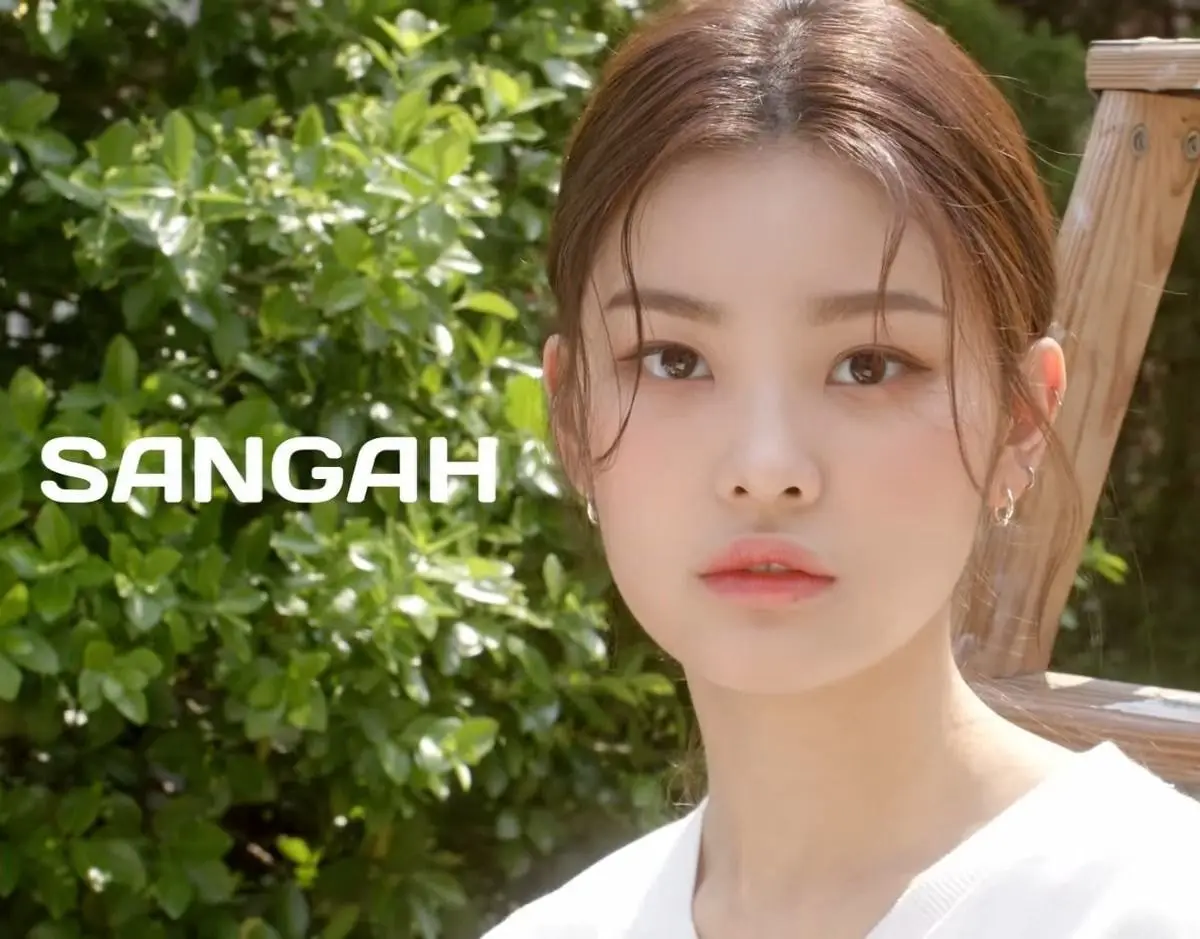 큐브 신인여돌 라잇썸 얼빡샷