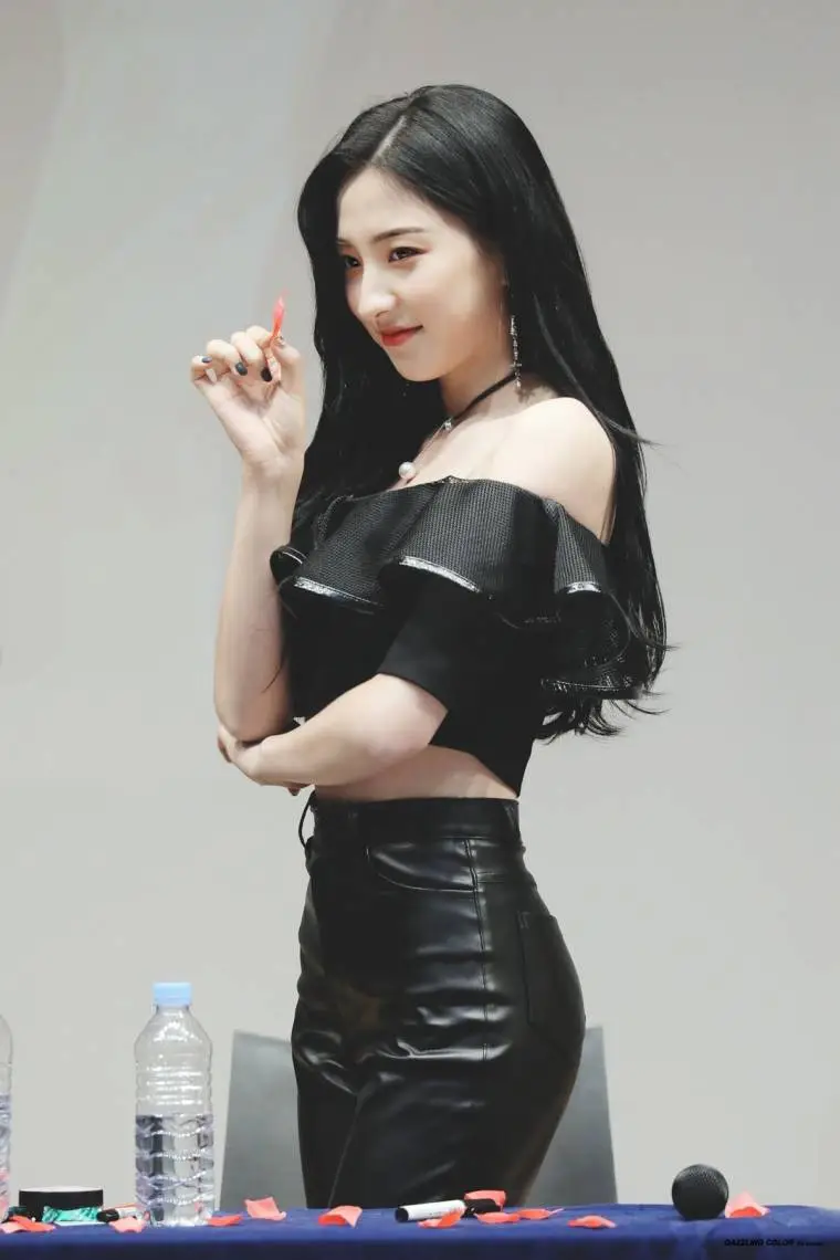 우주소녀 블랙 은서