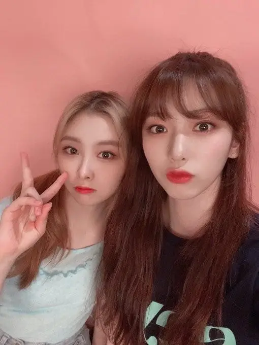 로켓펀치 수윤.twitter