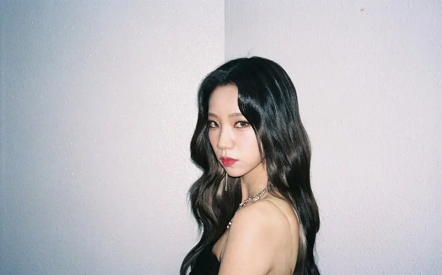 우주소녀 여름 인스타 업데이트