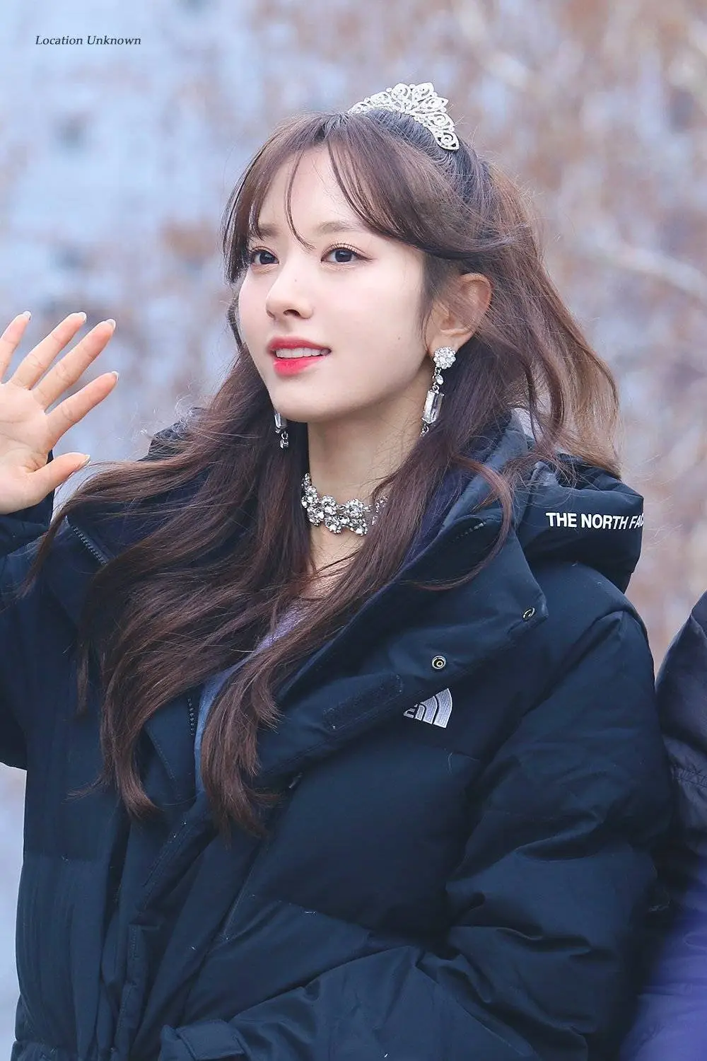 머리 묶은 우주소녀 보나.jpg