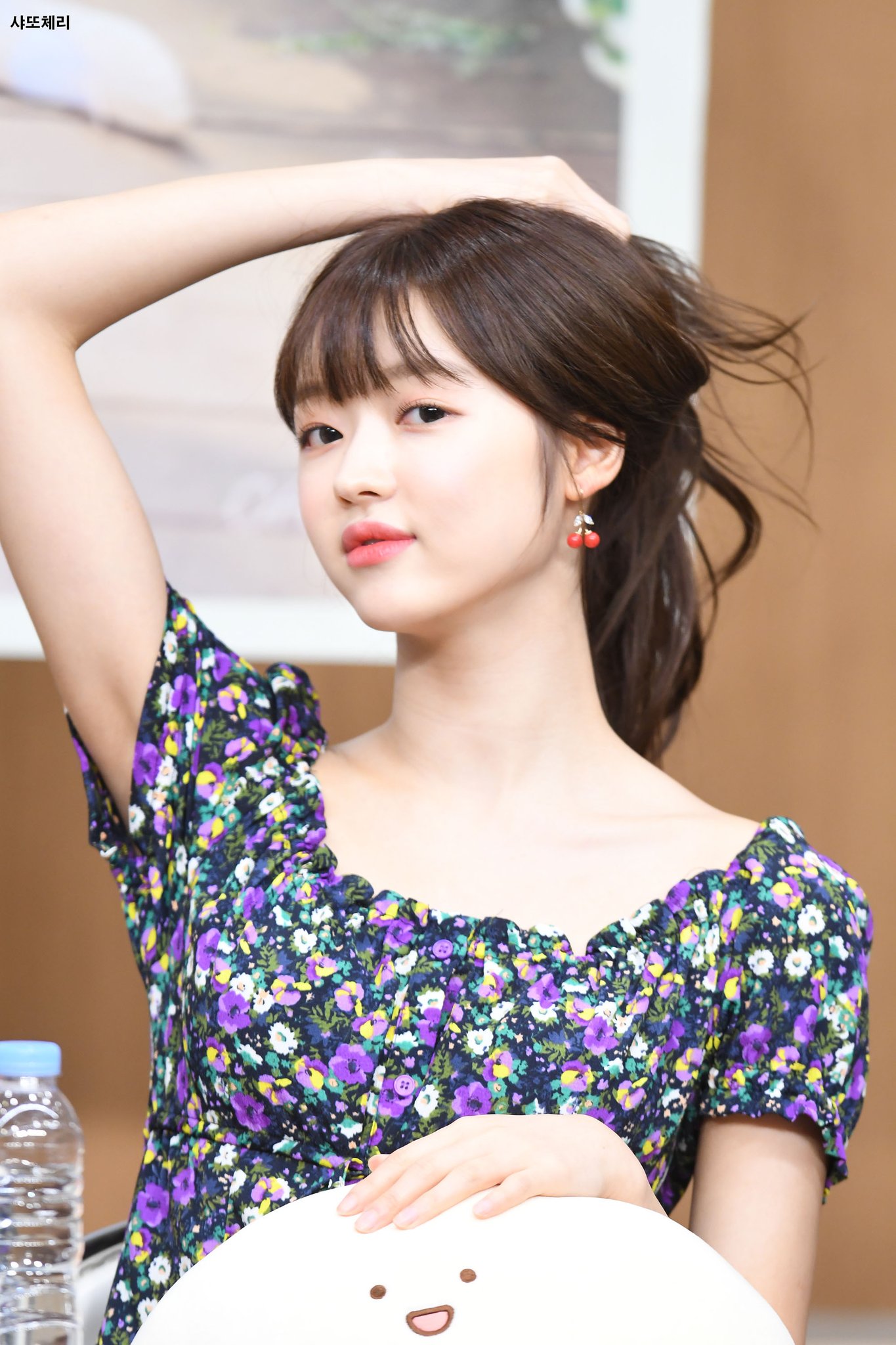 She's cool ~ 오마이걸 유아