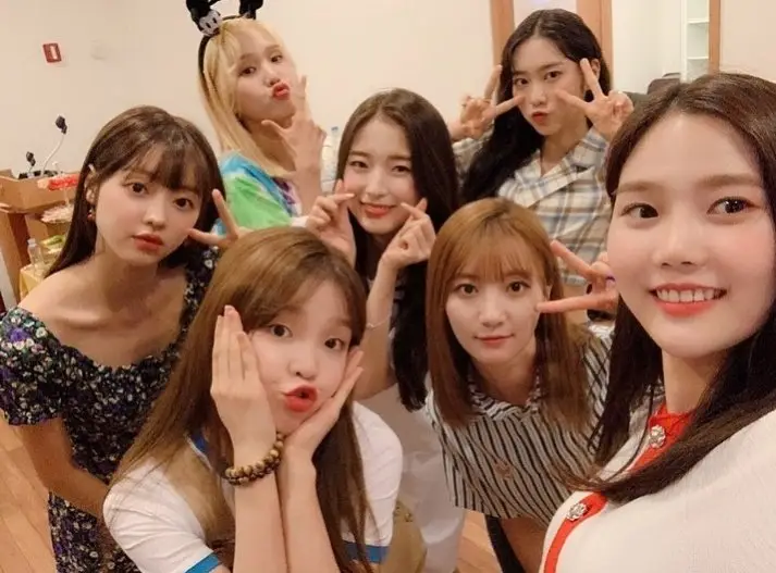 오마이걸, 8월 컴백 첫 예능은 '아이돌룸'..