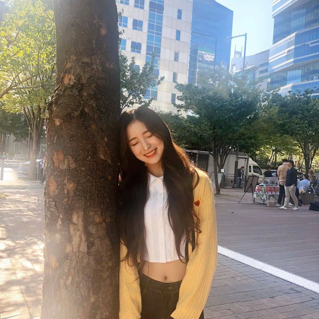 오늘자 오마이걸.insta