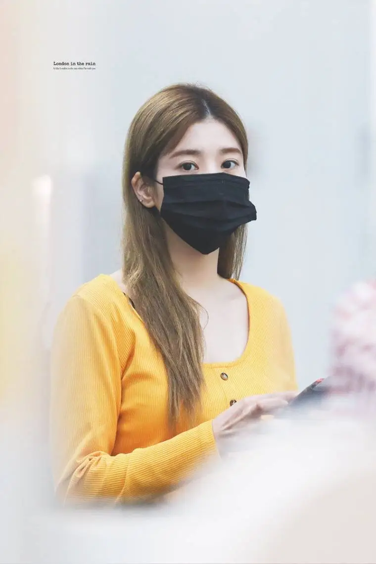 출국하는.. #아이즈원 #권은비.jpg