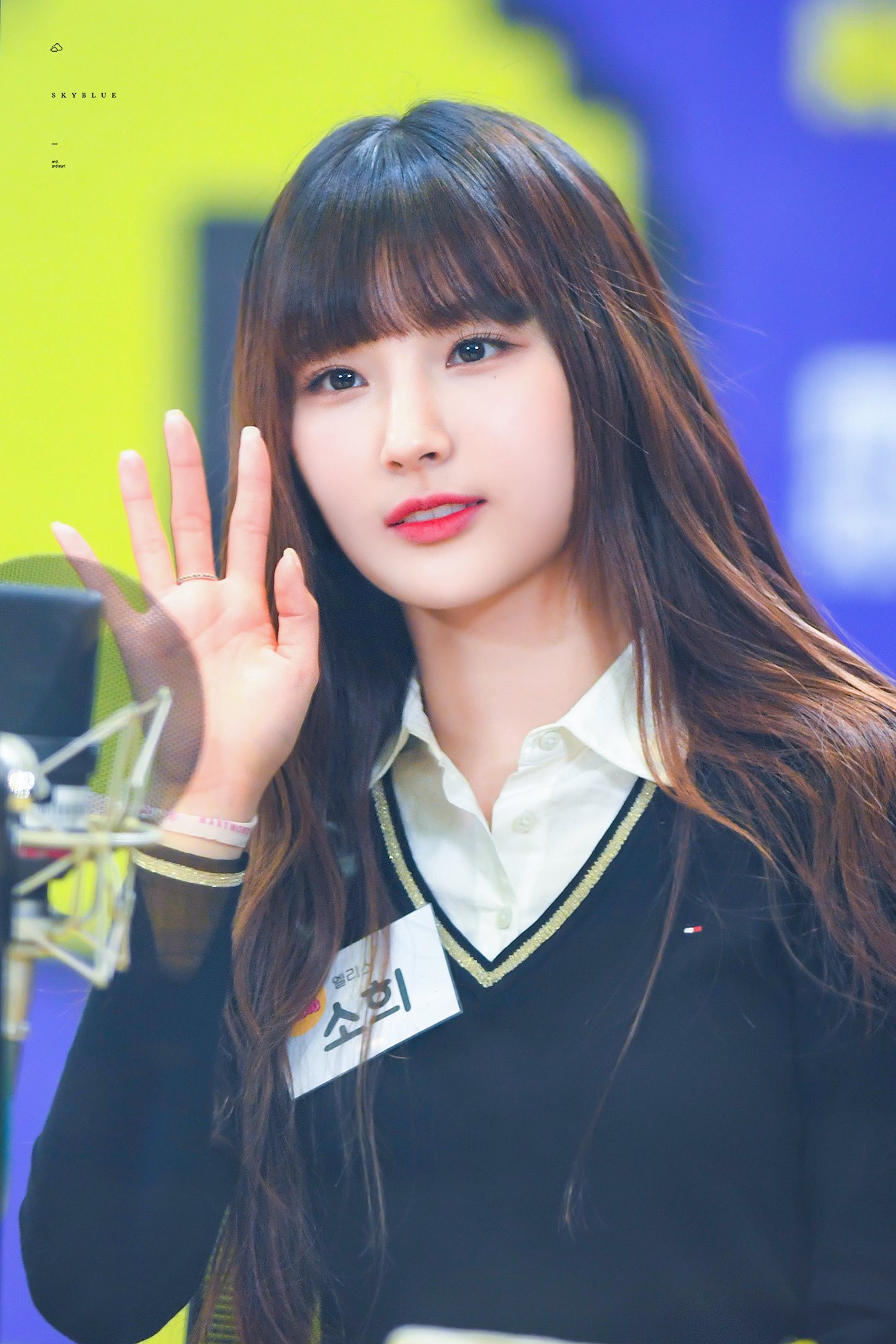 엘리스 소희 in 아이돌 라디오.jpg