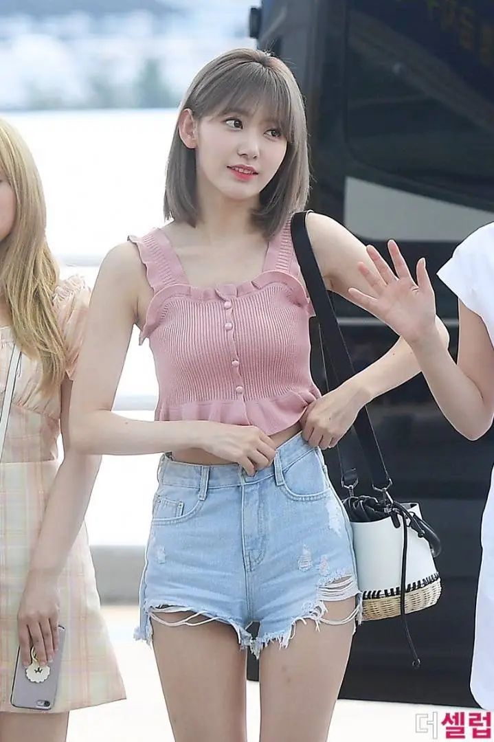 만원짜리 공항패션..사쿠라.jpg