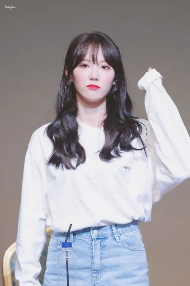 비오는 점심..#우주소녀 루다