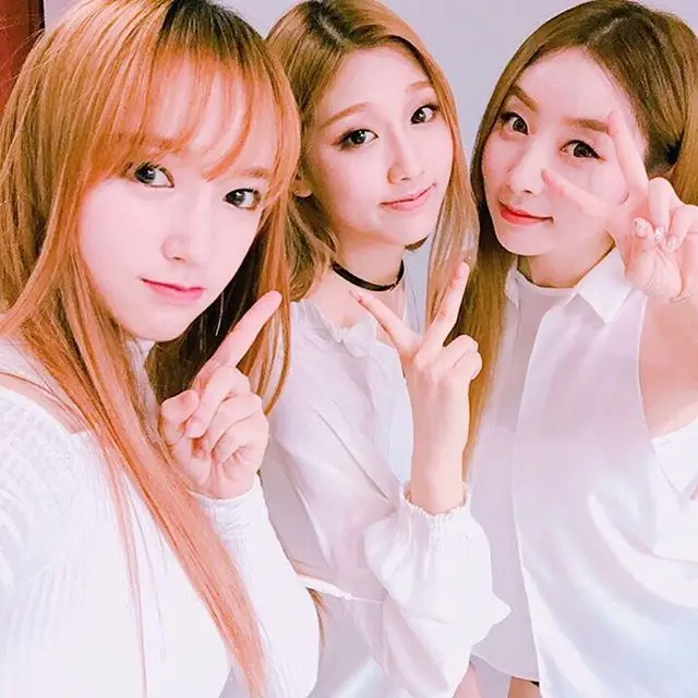 우주소녀 160717 인스타그램.jpg