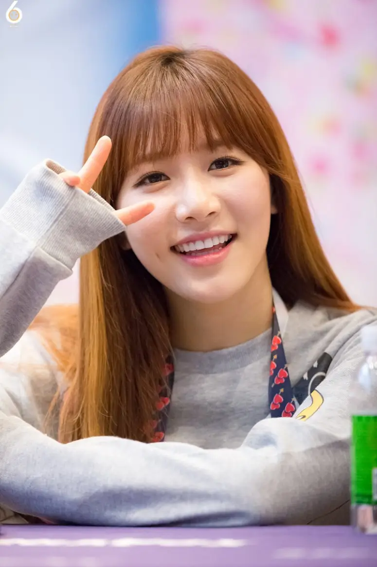 [걸스피릿] 160802 라붐 소연 - 동백아가씨