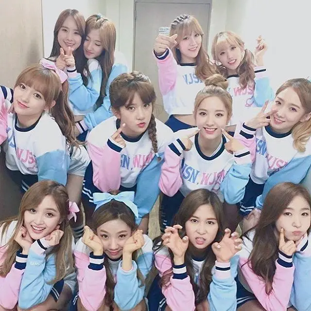 우주소녀 160408 인스타그램.jpg