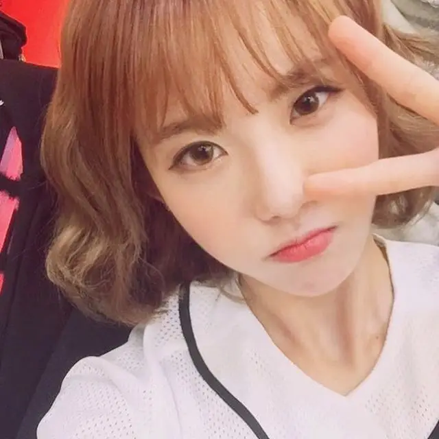 우주소녀 161005 인스타그램.jpg