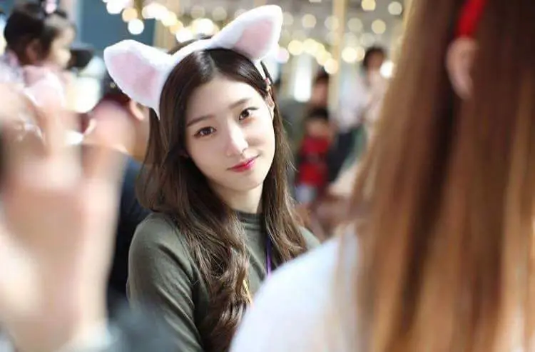 롯데월드 간 정채연