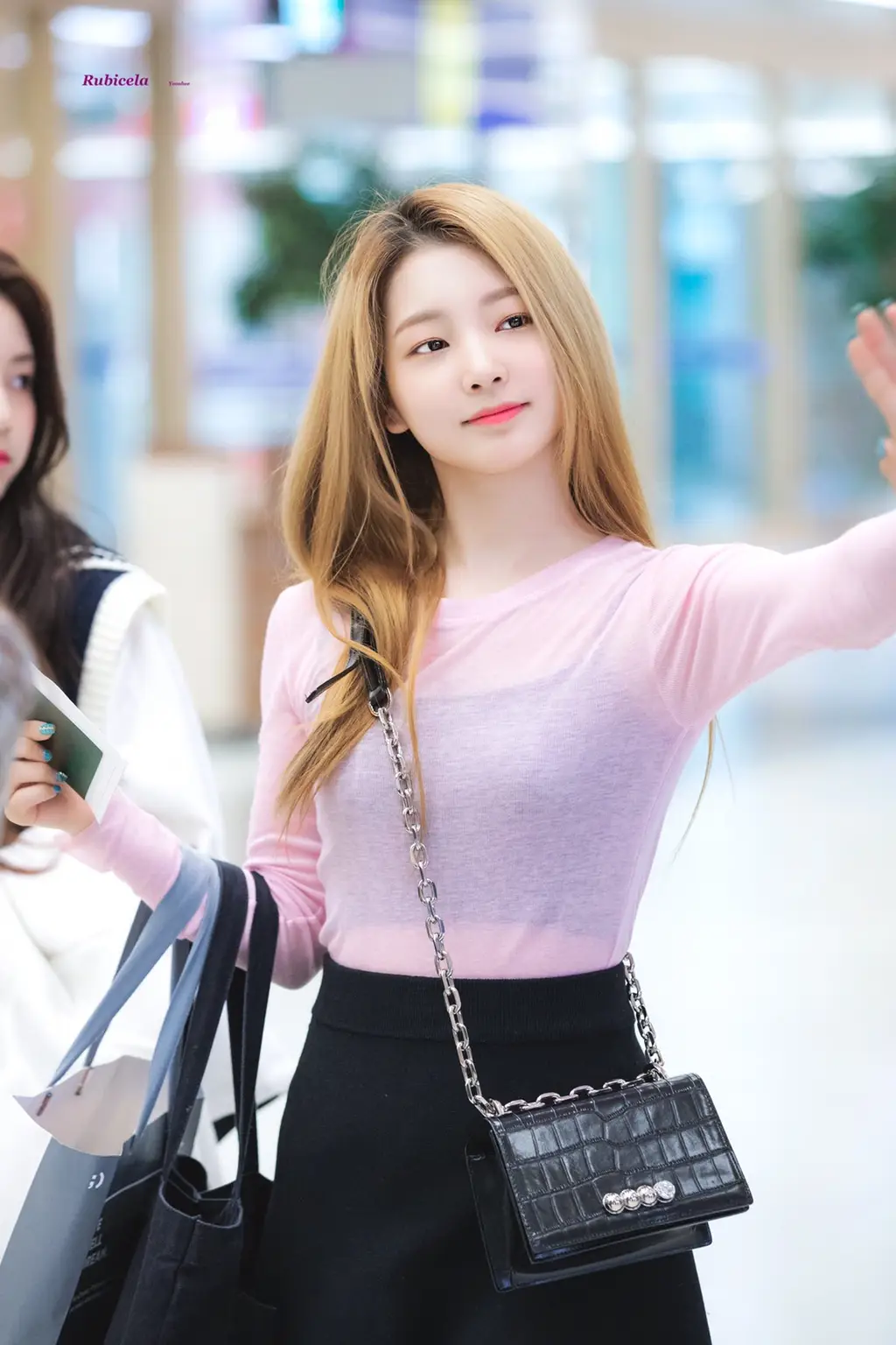 [로켓펀치] 연희.jpg