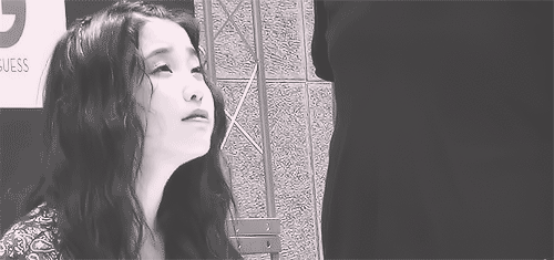 아이유 - 주먹을....