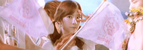 눈 돌아가는 태연