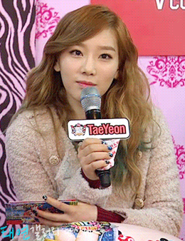 태연(SNSD) 움짤 :: 130105 naver V Concert